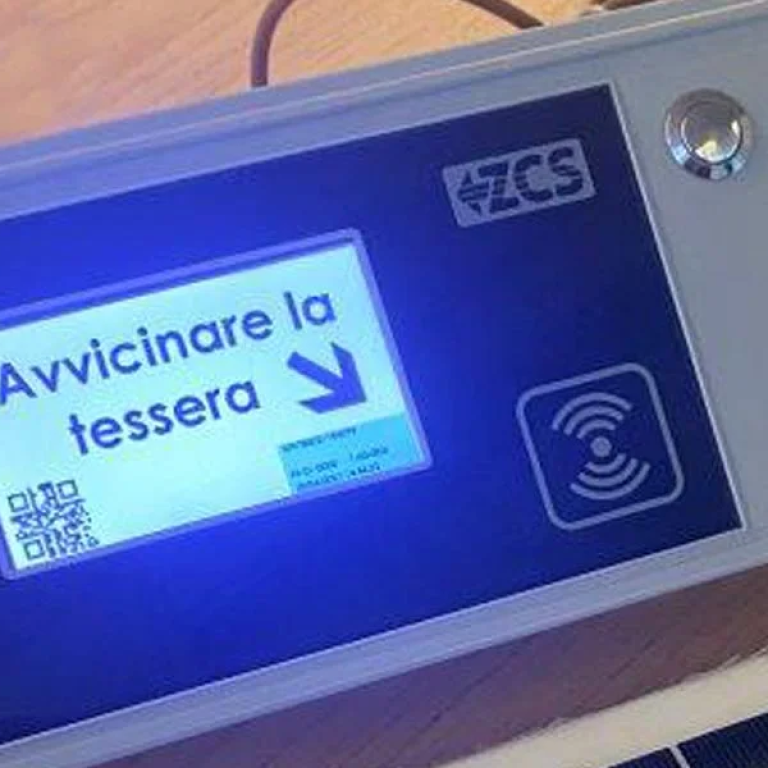 A cosa servono e come funzionano i cassonetti intelligenti?
